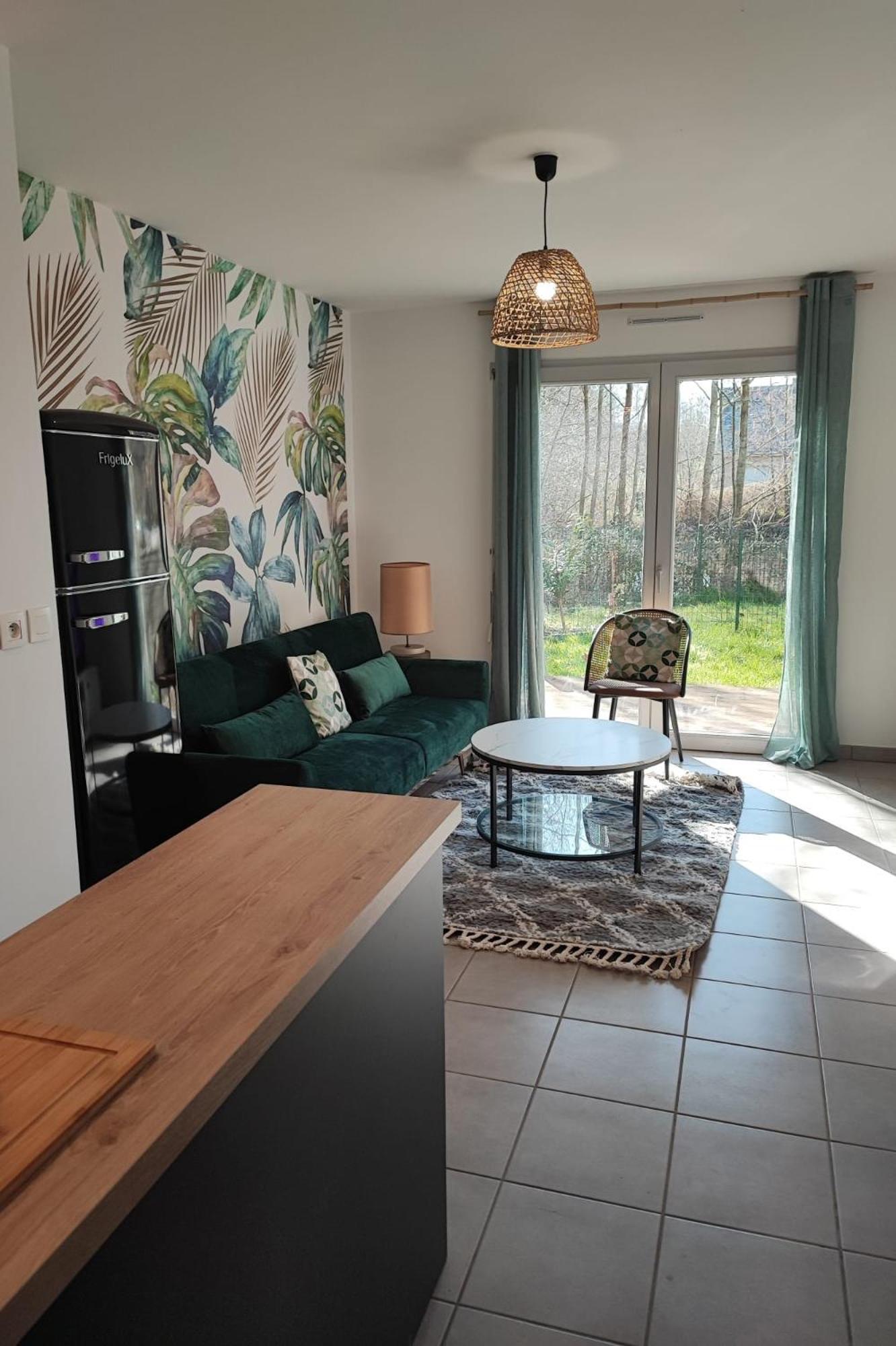 Hébergement de vacances La Maison Olivia La Rivière-Saint-Sauveur